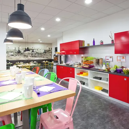 Ibis Styles Lyon Parc De La Tete D'or 3* Villeurbanne