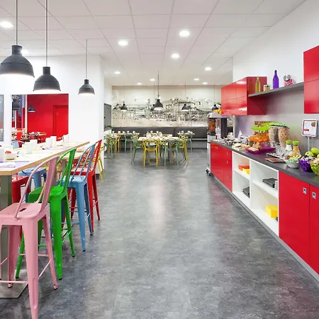 Ibis Styles Lyon Parc De La Tete D'or Hotel
