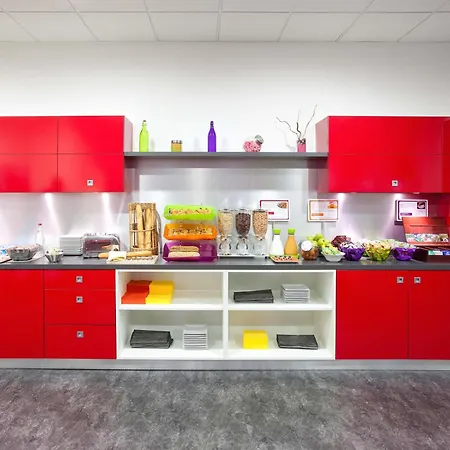 Ibis Styles Lyon Parc De La Tete D'or Hotel