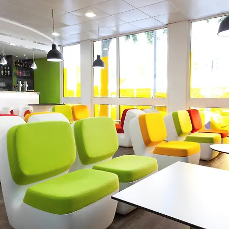 Ibis Styles Lyon Parc De La Tête D'or 3*