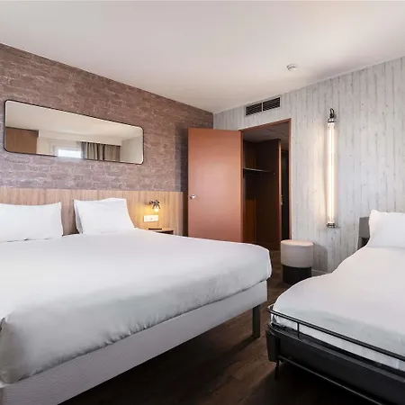 Ibis Styles Lyon Parc De La Tête D'or Hotel