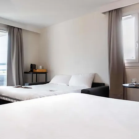 Ibis Styles Lyon Parc De La Tête D'or 3*