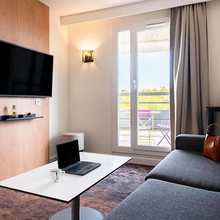 Ibis Styles Lyon Parc De La Tête D'or 3* Villeurbanne