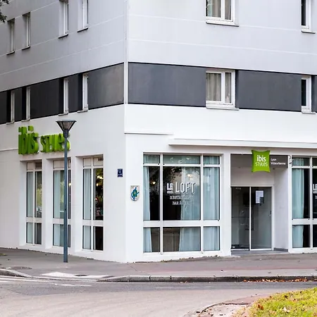 Ibis Styles Lyon Parc De La Tête D'or Hotel