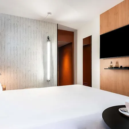Ibis Styles Lyon Parc De La Tête D'or Hotel 3*