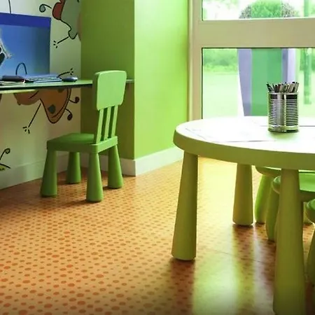 Ibis Styles Lyon Parc De La Tete D'or Hotel